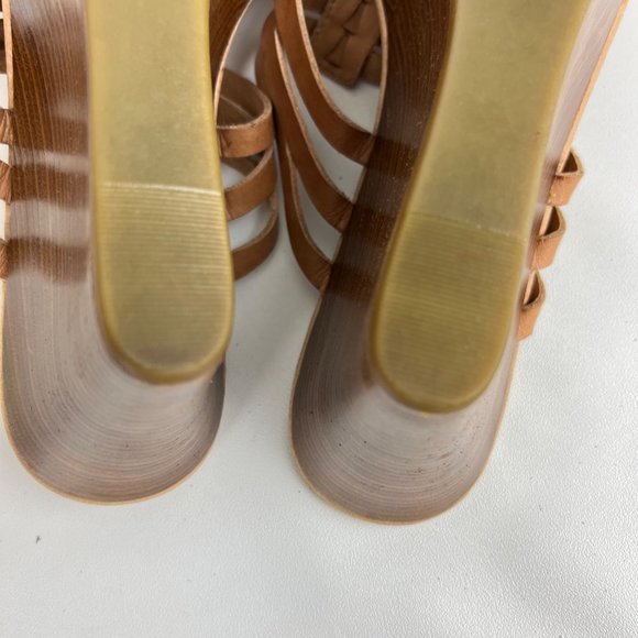 UGG Mattie Womens Platform Wedge Strappy Sandals Tan Brown Leather size 10 - Picture 14 of 16